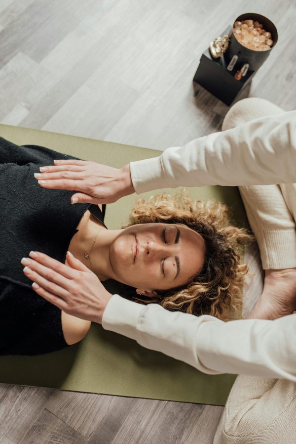 Reiki pour guérison émotionnelle : libérez votre bien-être